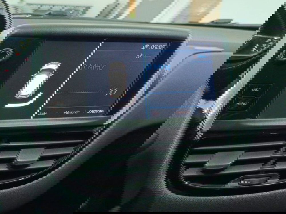 Peugeot 208 usata a Catania (16)