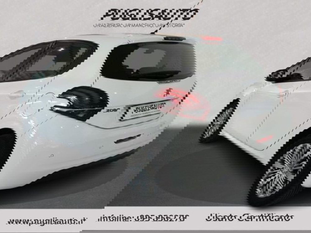 Peugeot 208 usata a Catania (6)