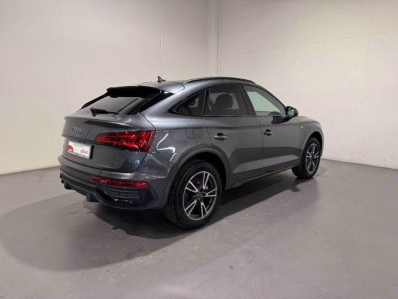 Audi Q5 Sportback nuova a Treviso (3)