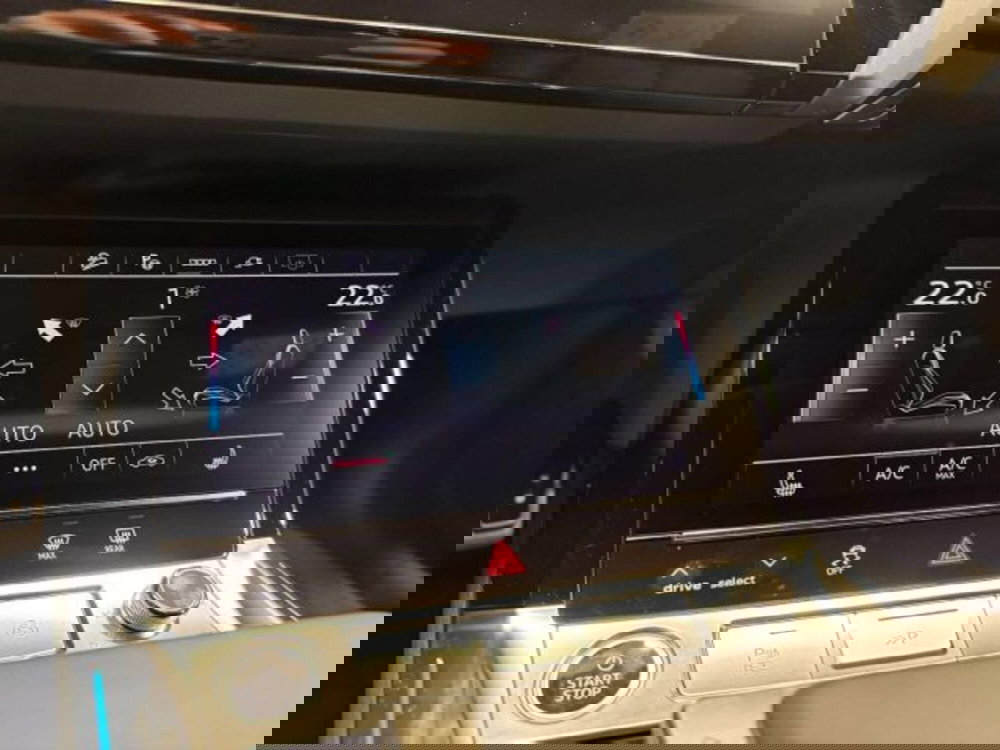 Audi Q8 Sportback nuova a Treviso (7)