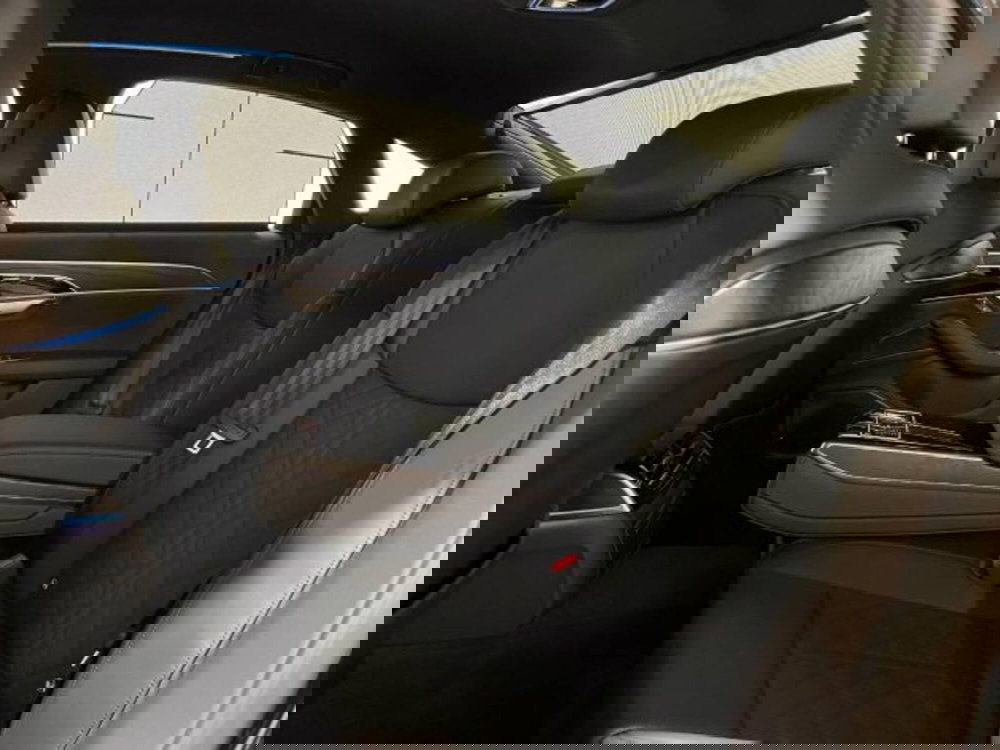 Audi A8 usata a Treviso (14)