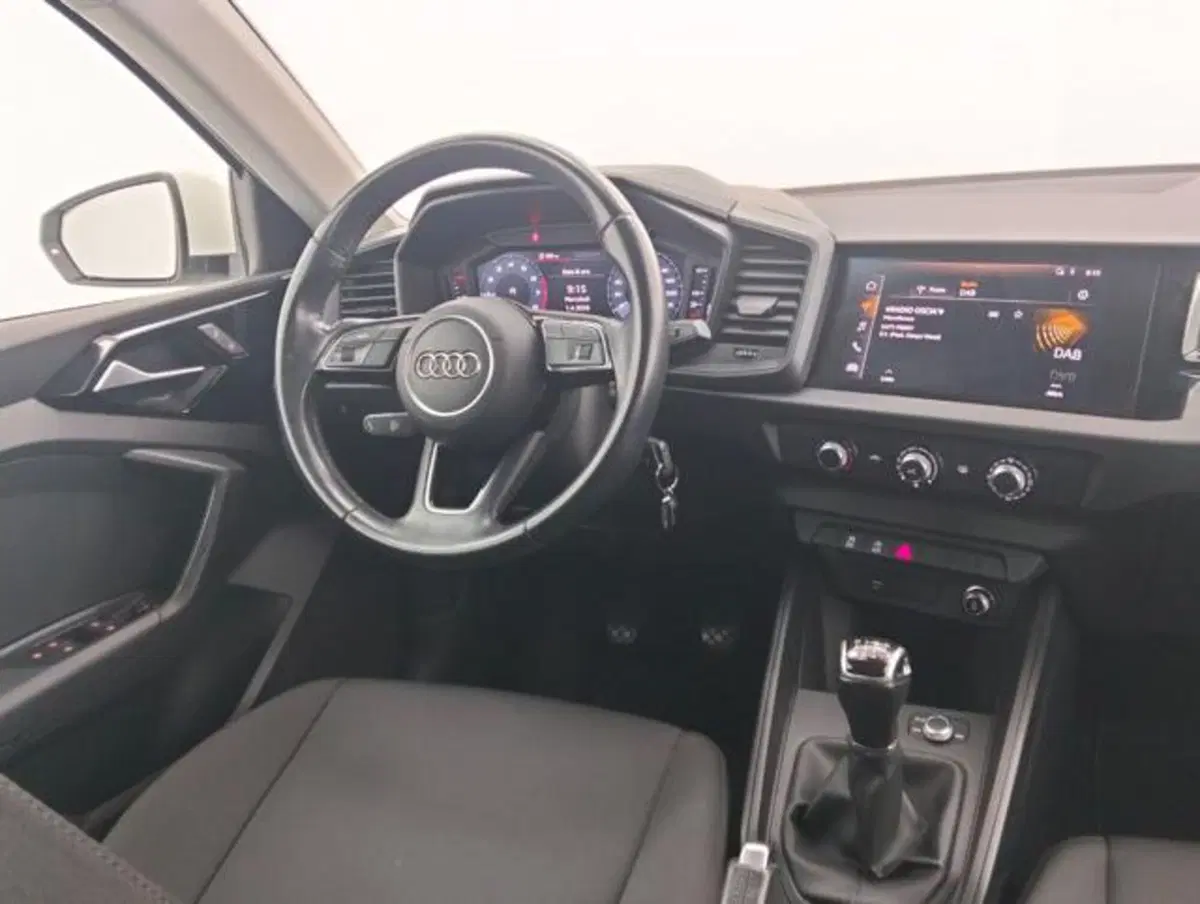Audi A1 Sportback usata a Como (9)