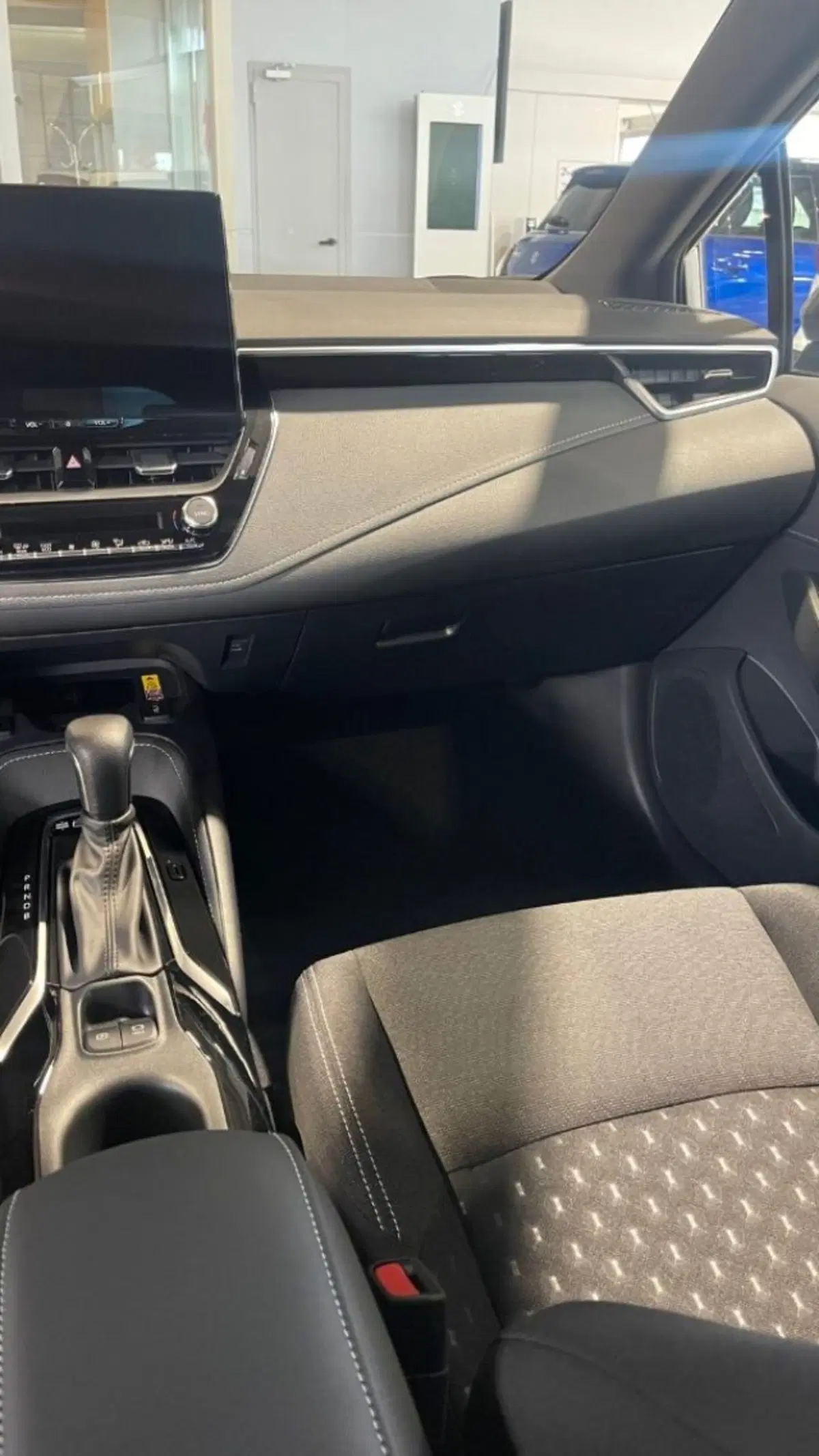 Suzuki Swace nuova a Novara (13)