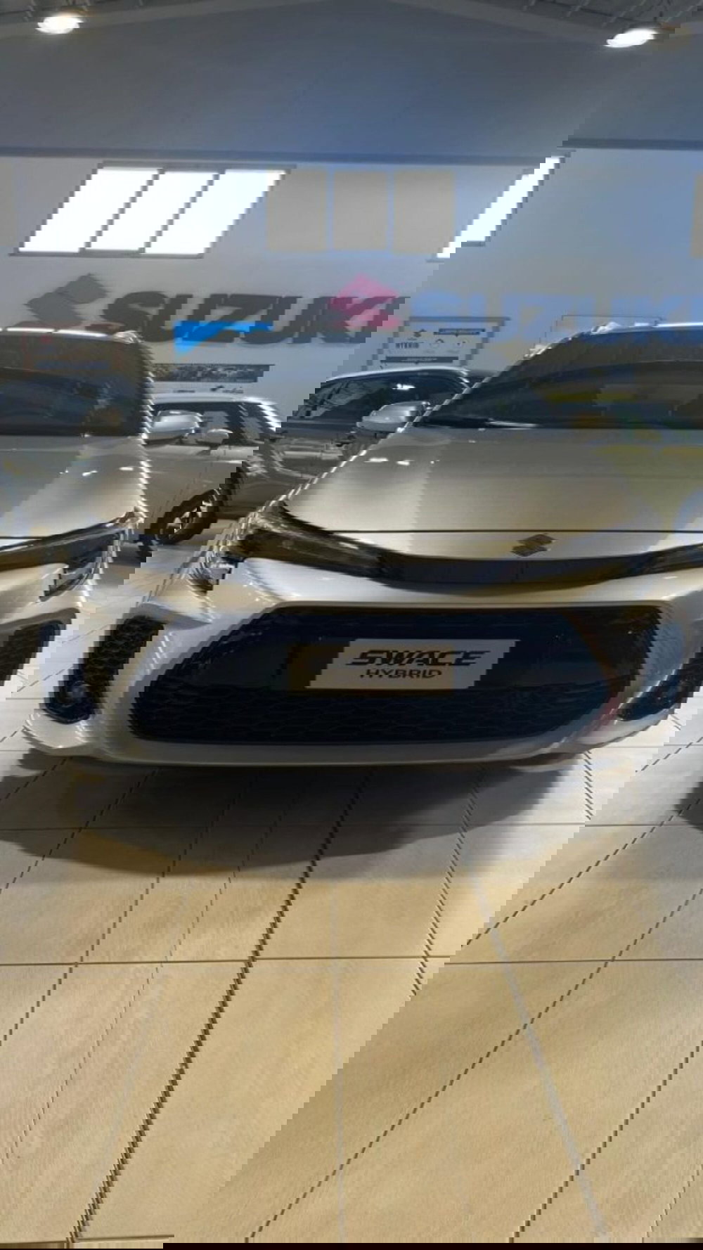 Suzuki Swace nuova a Novara (2)