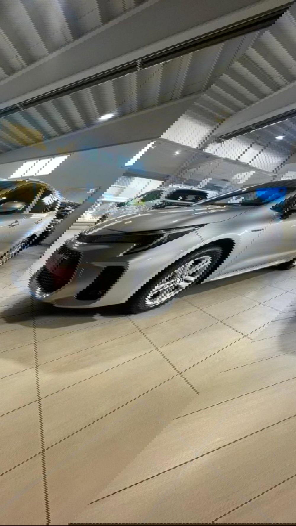 Suzuki Swace nuova a Novara (3)