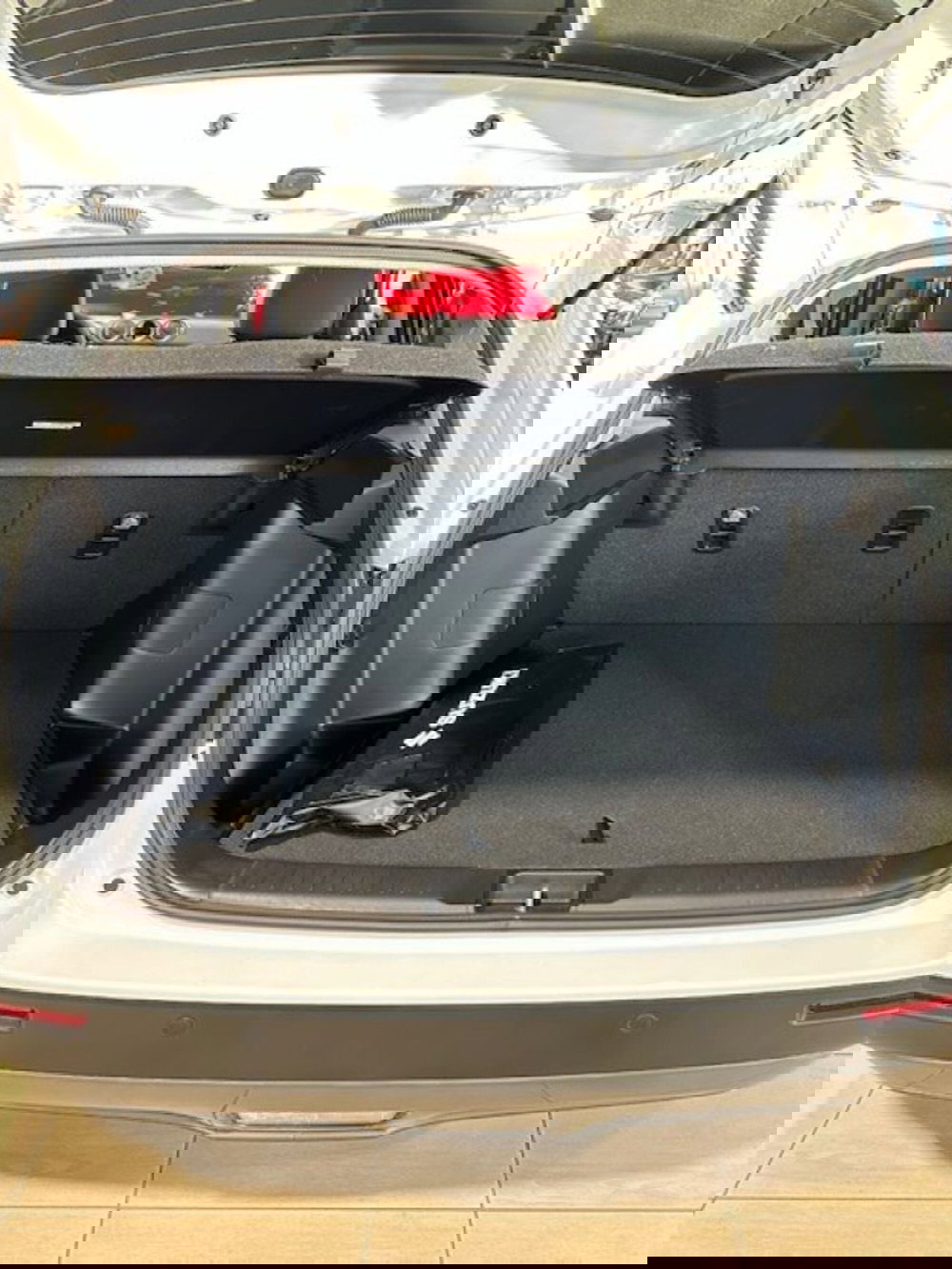 Suzuki Vitara nuova a Novara (12)