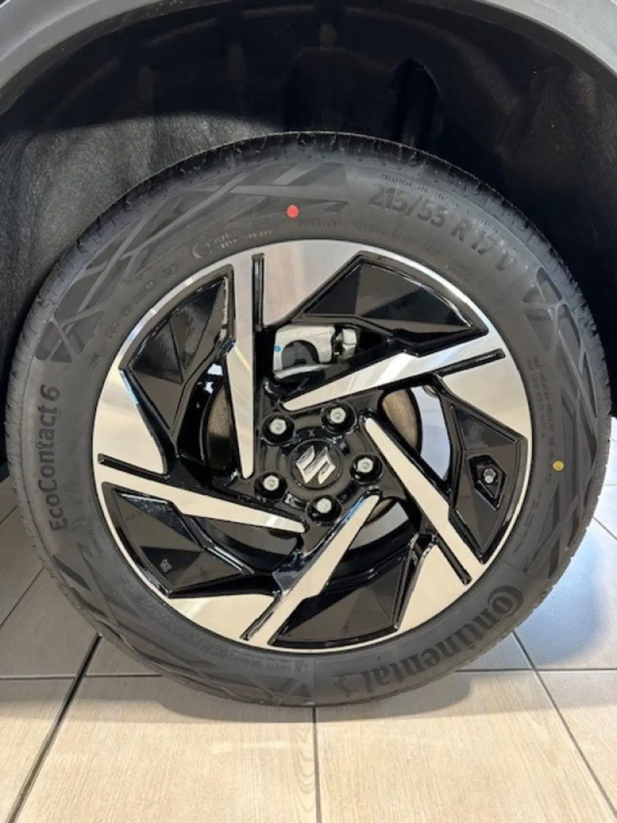 Suzuki Vitara nuova a Novara (13)