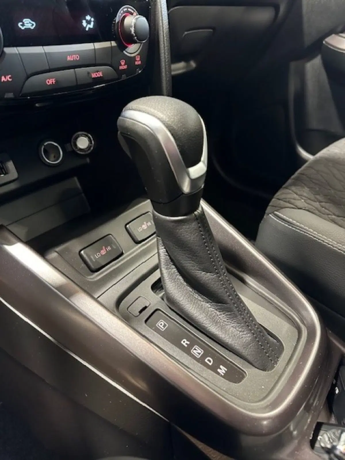 Suzuki Vitara nuova a Novara (7)