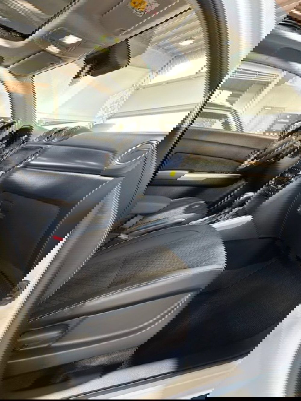 Suzuki Vitara nuova a Novara (9)