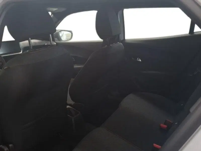 Peugeot 2008 nuova a Ancona (17)