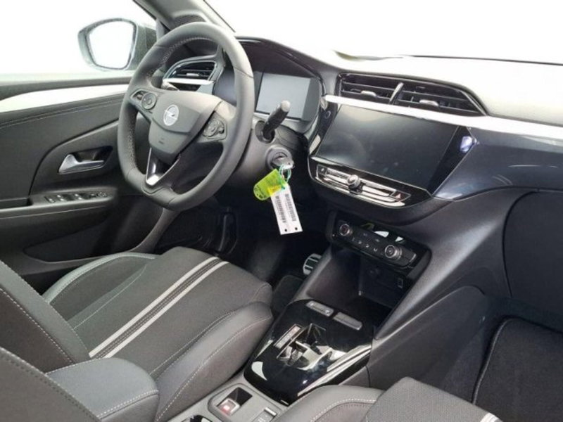 Opel Corsa nuova a Ancona (15)