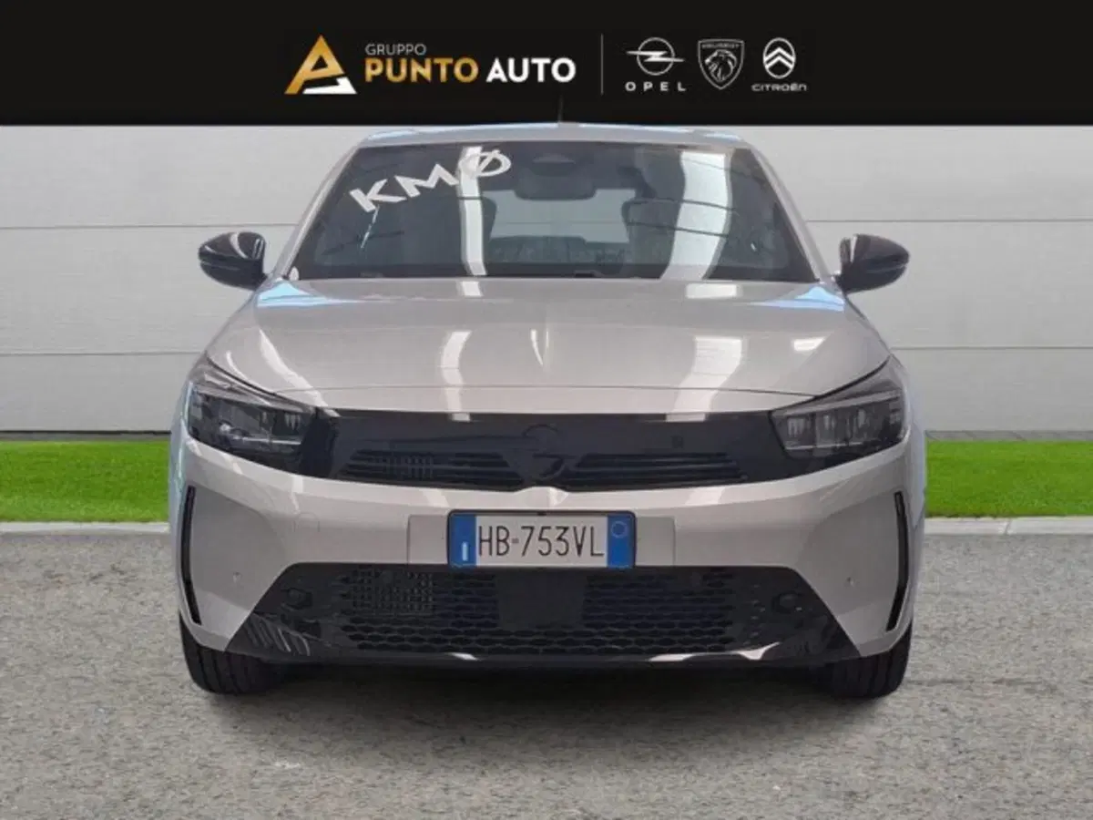Opel Corsa nuova a Ancona (2)