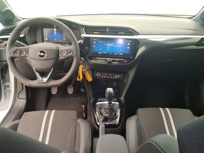 Opel Corsa nuova a Ancona (11)