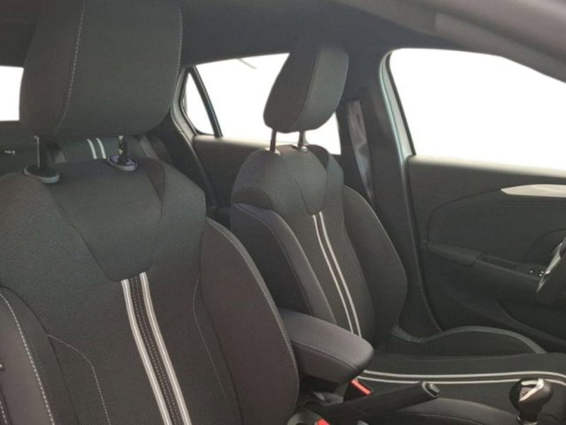 Opel Corsa nuova a Ancona (16)