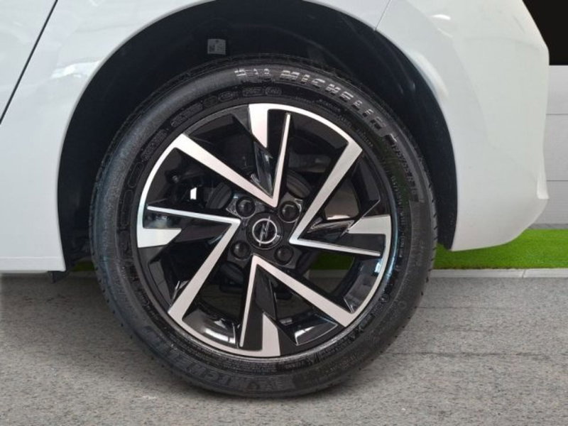 Opel Corsa nuova a Ancona (8)