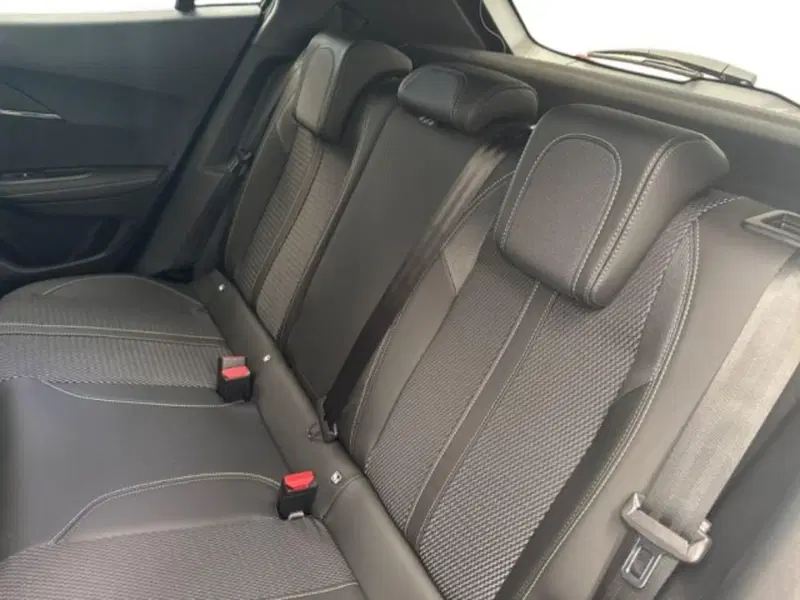 Peugeot 2008 nuova a Ancona (14)