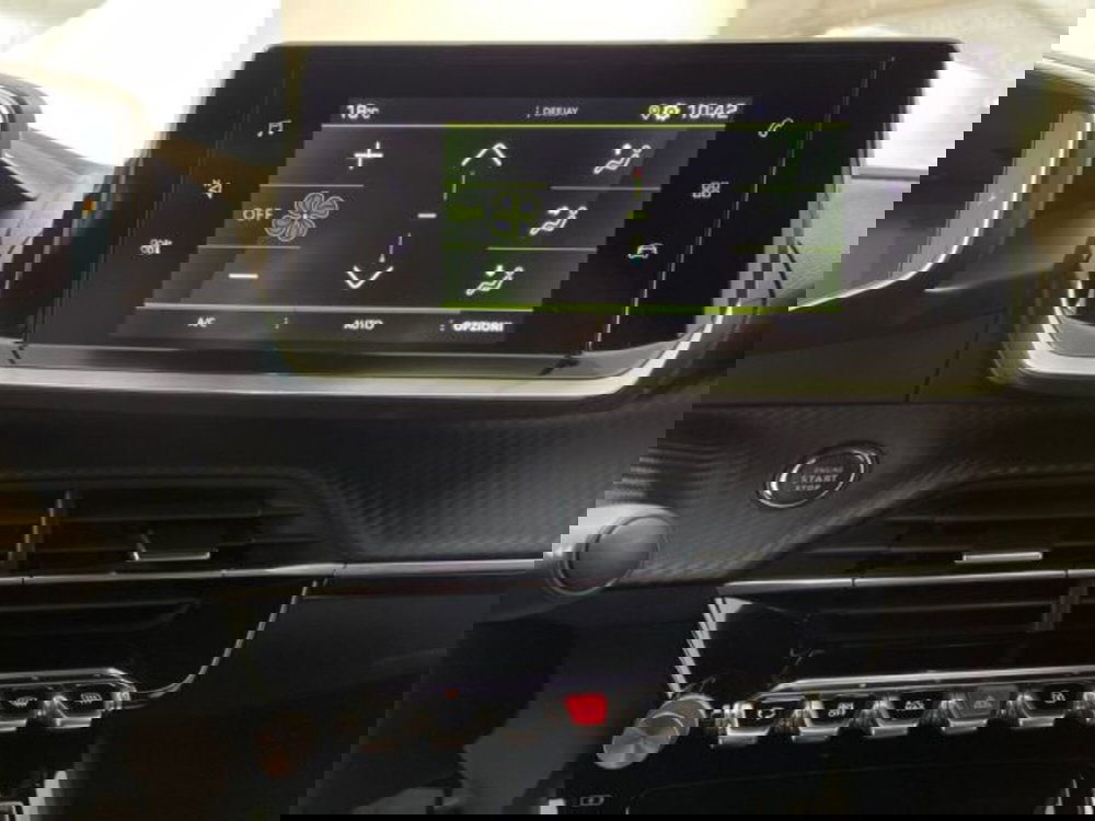 Peugeot 2008 usata a Ancona (19)