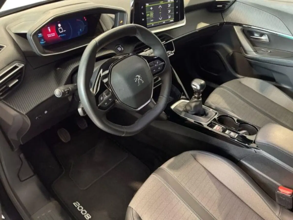 Peugeot 2008 usata a Ancona (9)