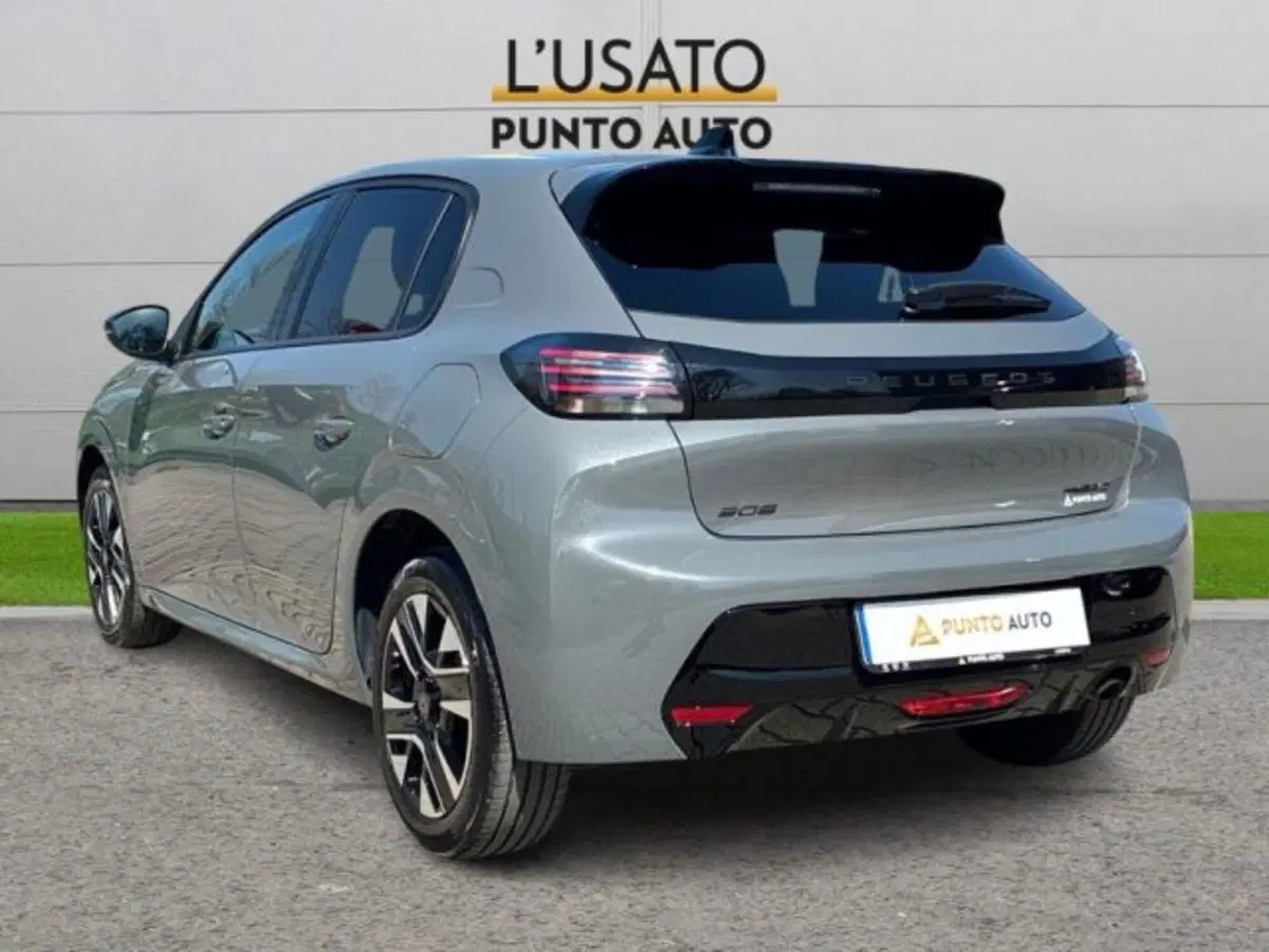 Peugeot 208 usata a Ancona (5)