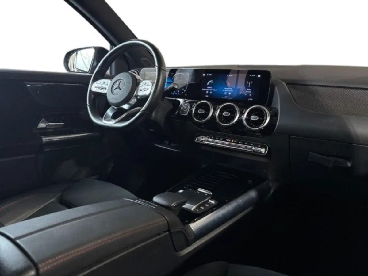 Mercedes-Benz GLA SUV usata a Bologna (14)