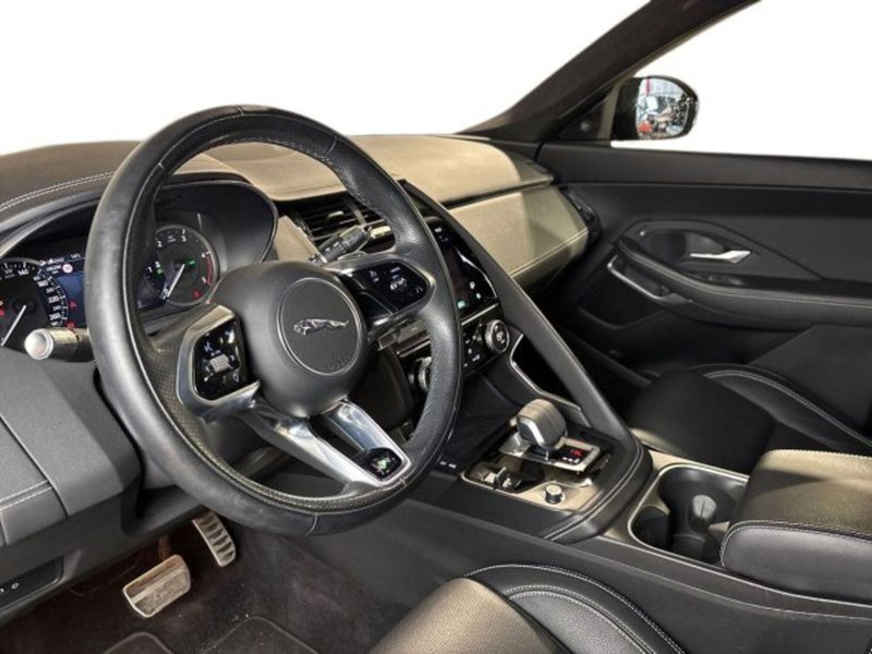 Jaguar E-Pace usata a Bologna (11)