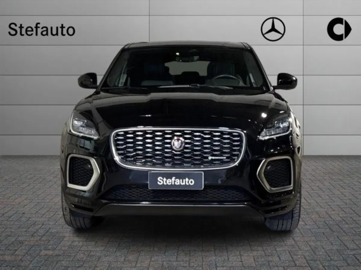 Jaguar E-Pace usata a Bologna (4)