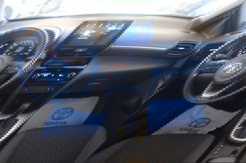 Toyota Yaris Cross usata a Roma (9)