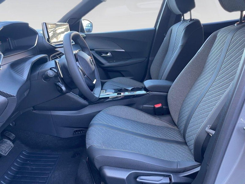 Peugeot 2008 nuova a Torino (7)