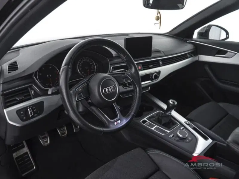 Audi A4 Avant usata a Perugia (8)