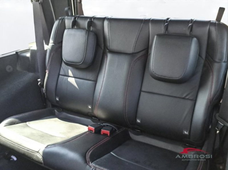 Jeep Wrangler usata a Perugia (10)