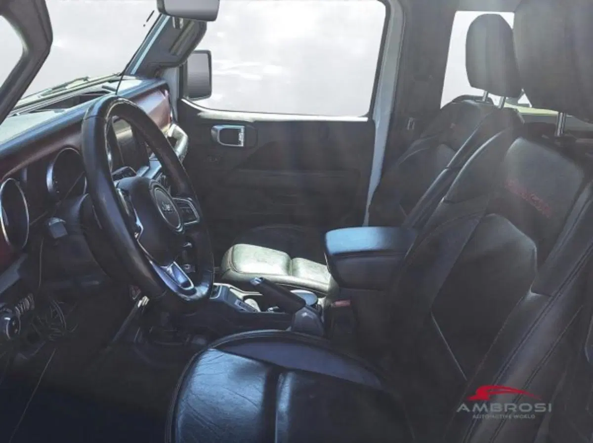 Jeep Wrangler usata a Perugia (9)