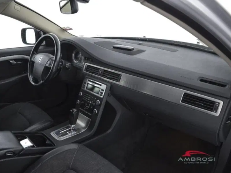 Volvo XC70 usata a Perugia (12)