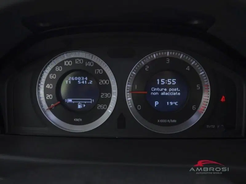 Volvo XC70 usata a Perugia (13)