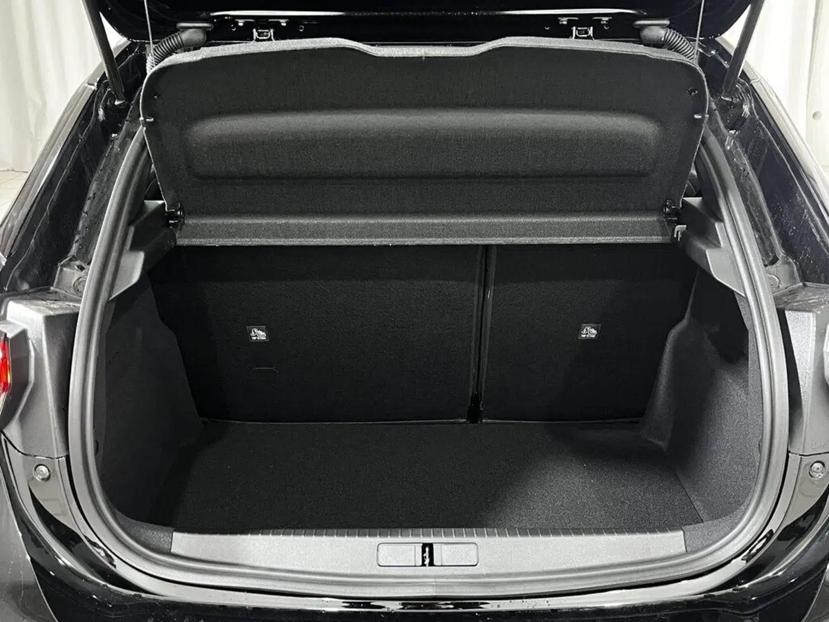 Opel Corsa nuova a Sondrio (15)