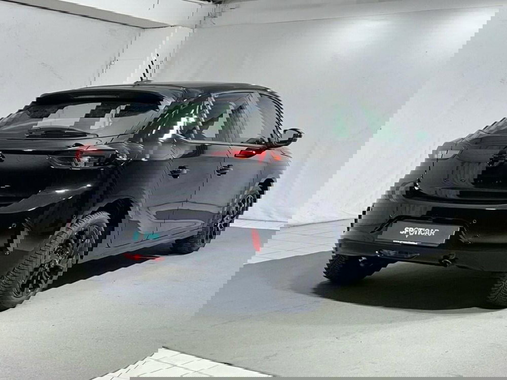 Opel Corsa nuova a Sondrio (5)