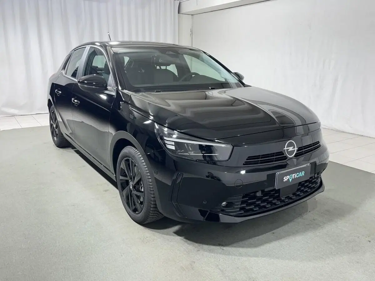 Opel Corsa nuova a Sondrio (7)