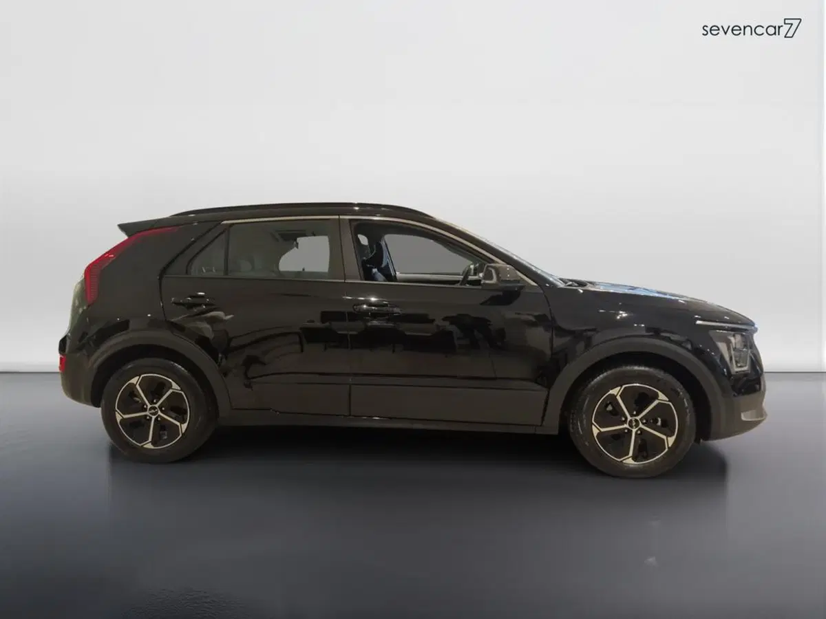 Kia Niro nuova a Verona (4)