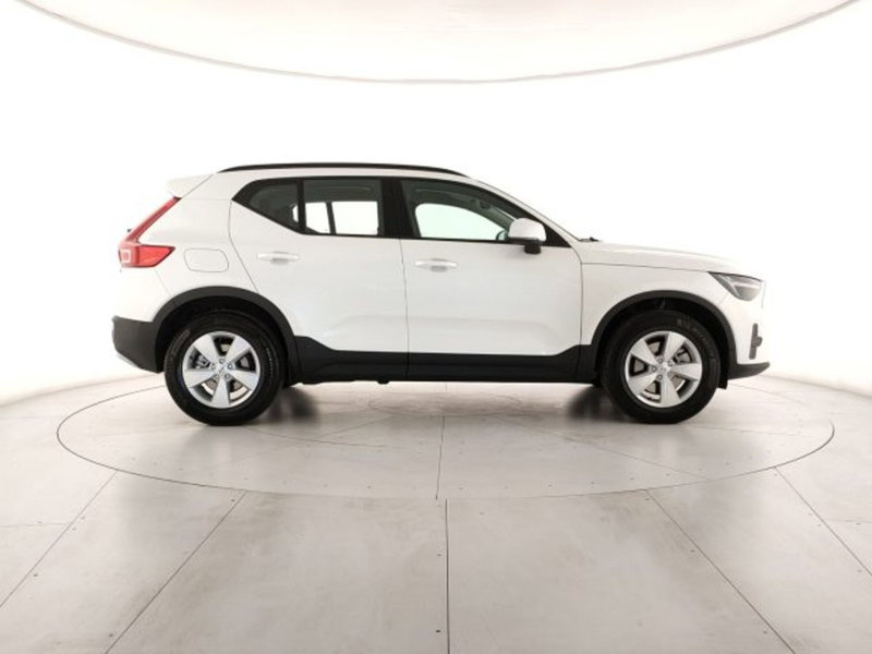 Volvo XC40 nuova a Modena (6)