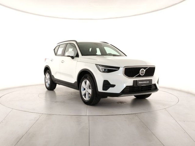 Volvo XC40 nuova a Modena (7)