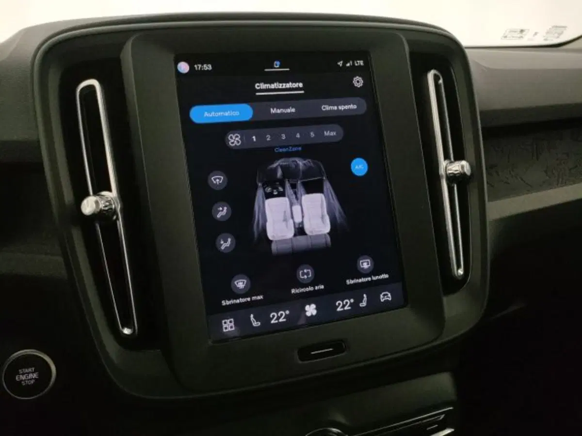 Volvo XC40 usata a Modena (15)