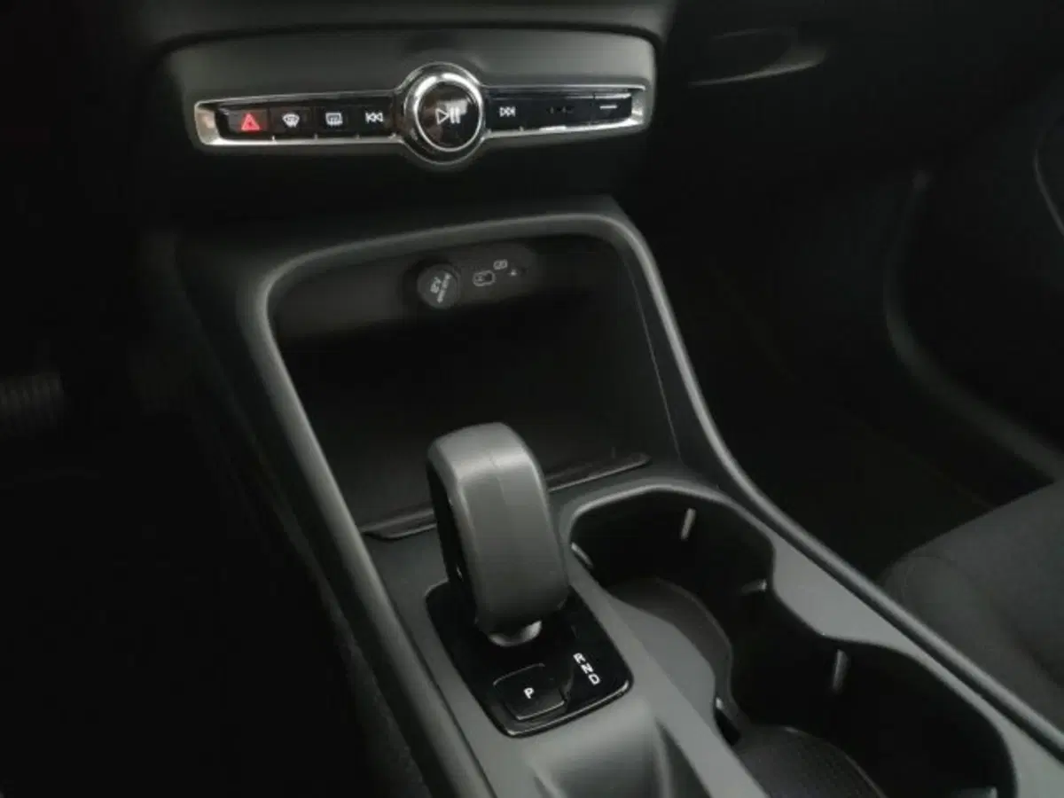 Volvo XC40 usata a Modena (17)