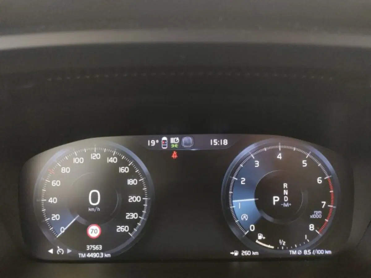 Volvo XC40 usata a Modena (13)