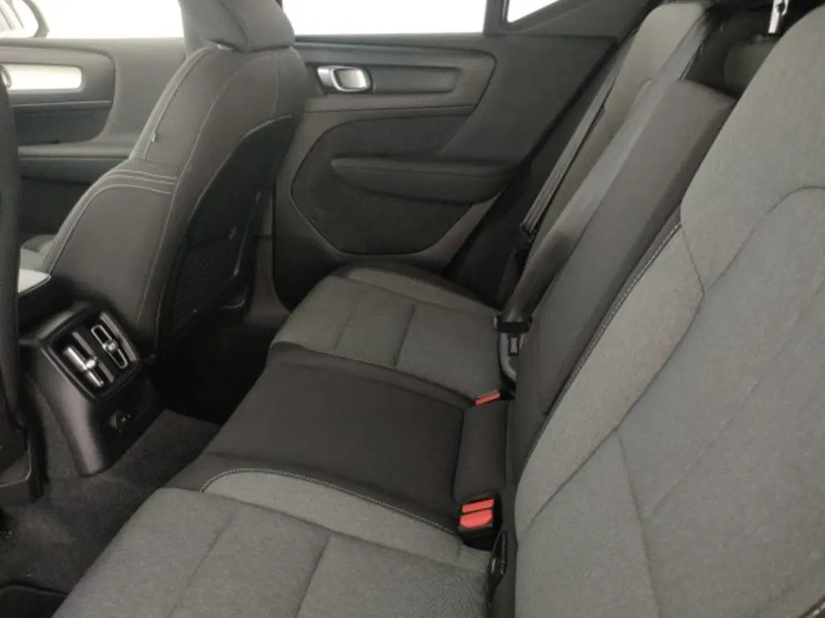Volvo XC40 usata a Modena (10)