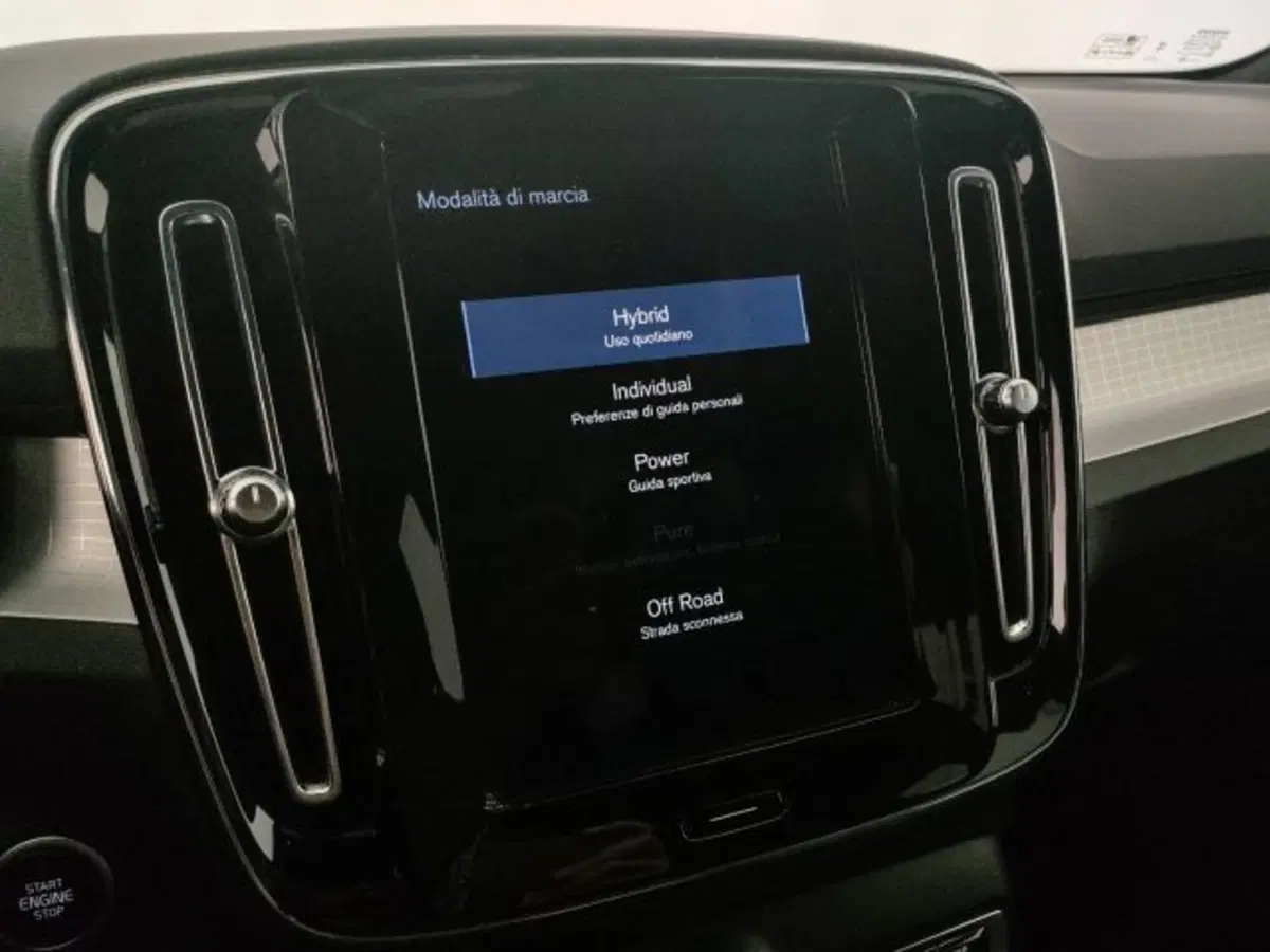 Volvo XC40 usata a Modena (15)