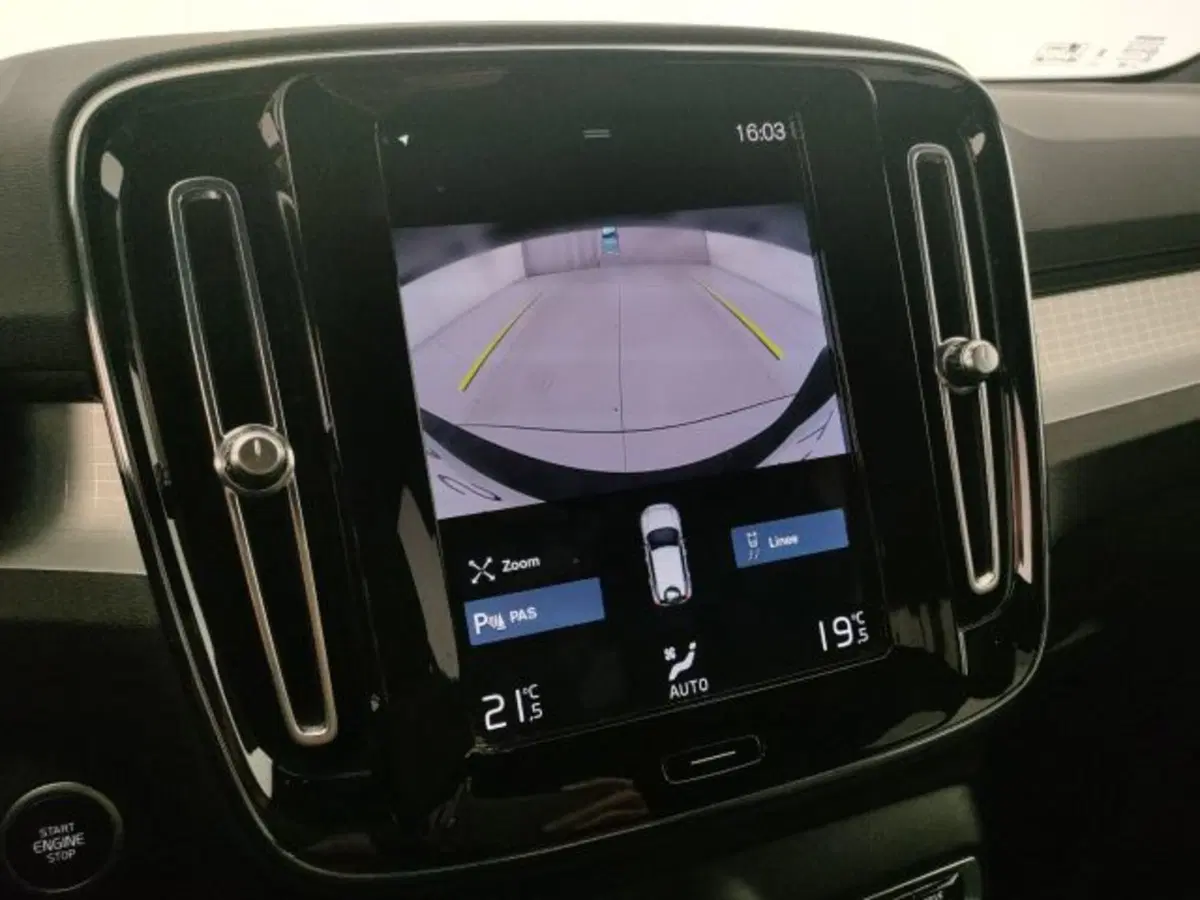 Volvo XC40 usata a Modena (16)