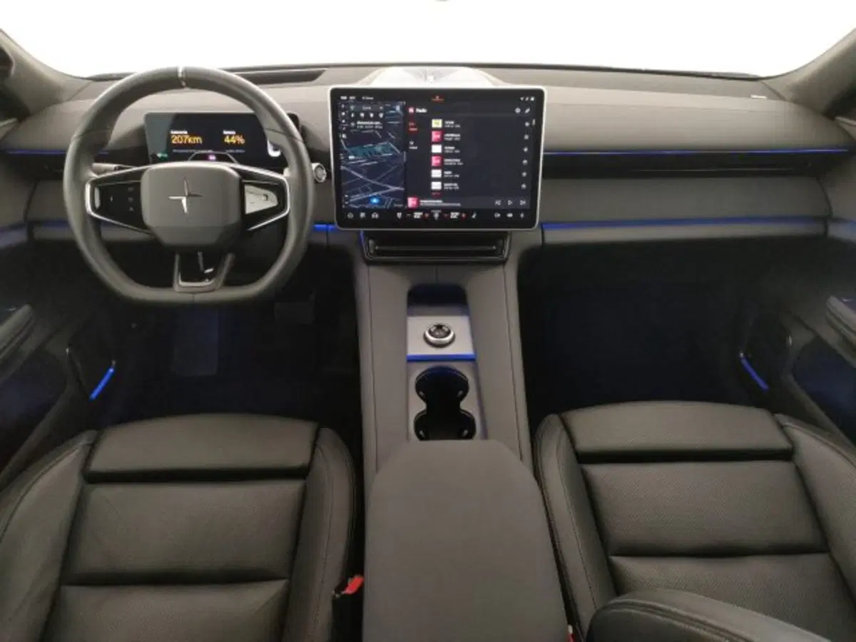 Polestar Polestar 4 usata a Modena (12)