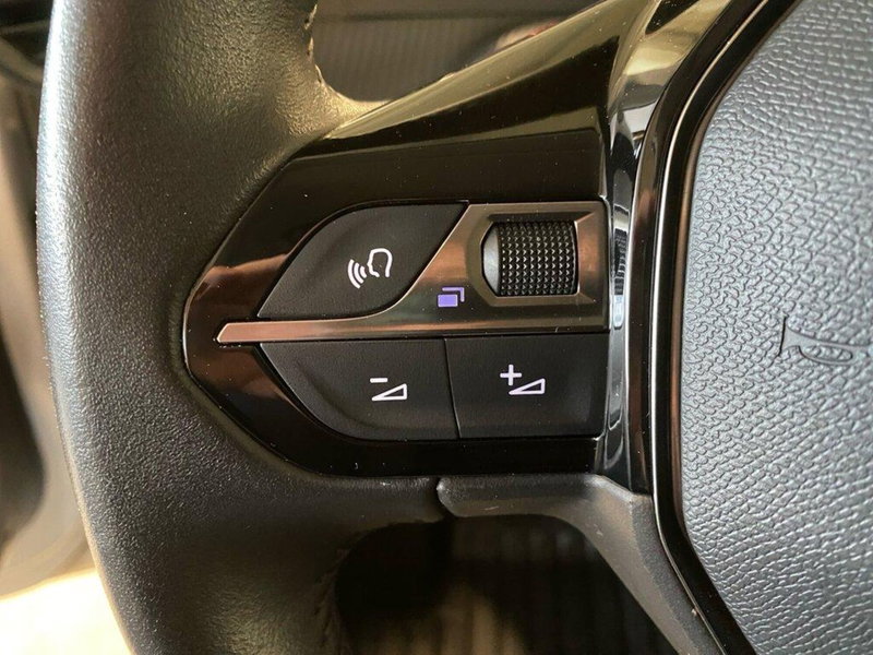 Peugeot 208 usata a Torino (13)