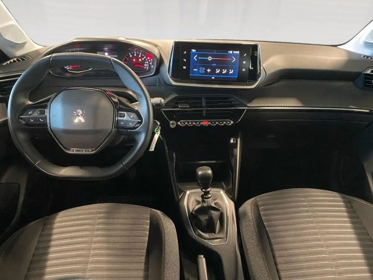 Peugeot 208 usata a Torino (6)