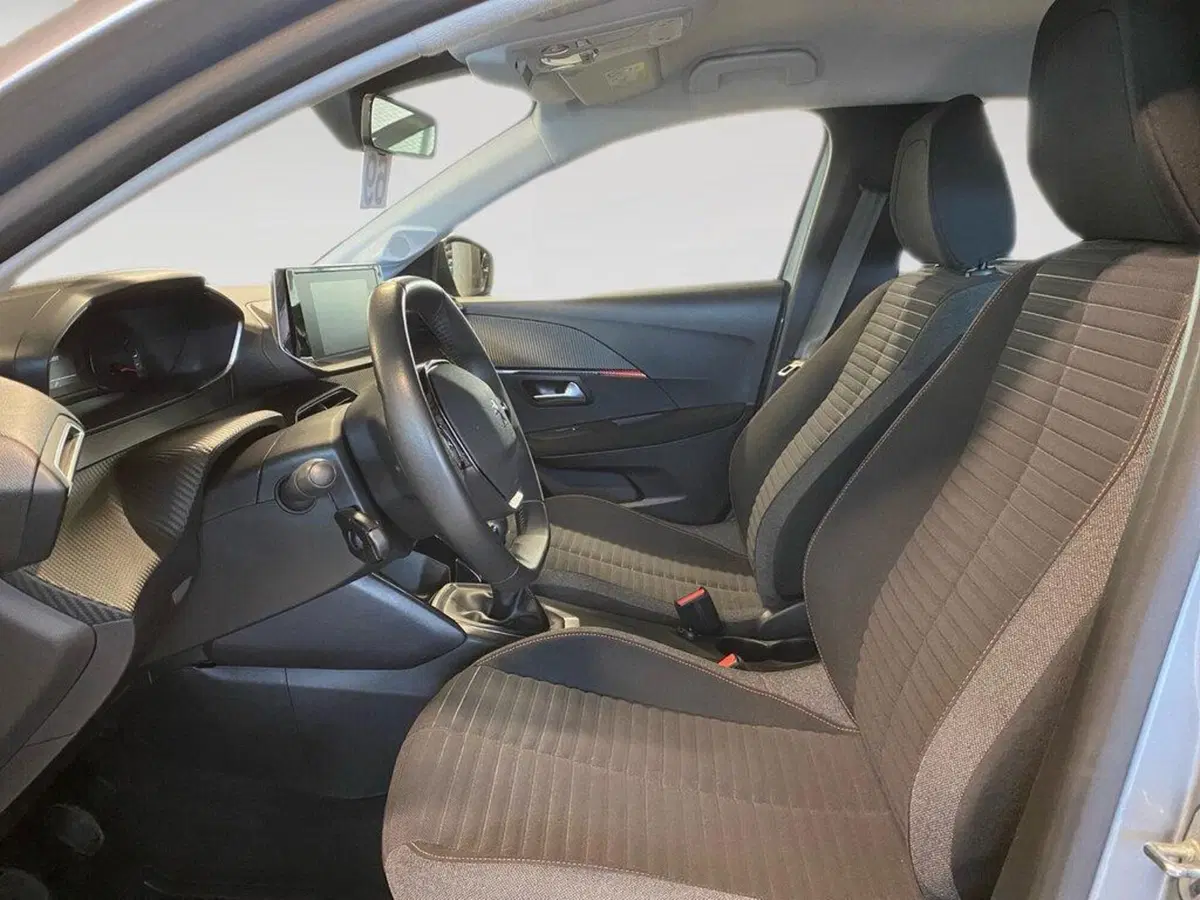 Peugeot 208 usata a Torino (7)