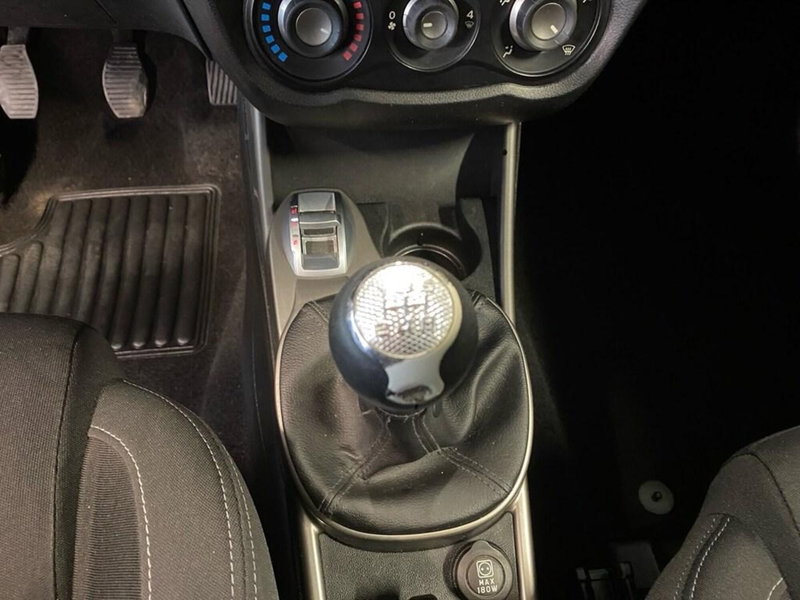 Alfa Romeo MiTo usata a Torino (11)